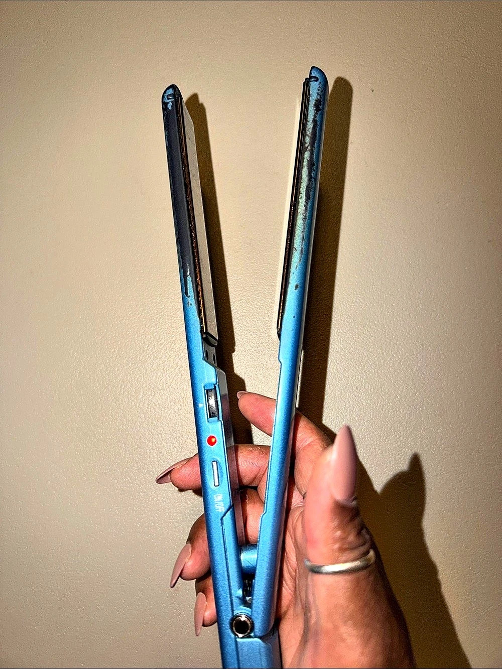 BaBylissPRO Blue Hair Straightener - Picture 8 of 10